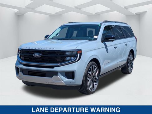 New 2026 Ford Expedition Max Platinum w/ Platinum Ultimate Package AWD/4WD image 9
