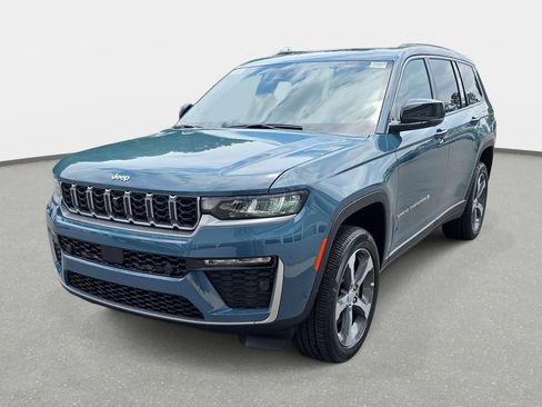 New 2026 Jeep Grand Cherokee L Limited AWD/4WD image 38