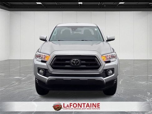 Used 2023 Toyota Tacoma SR5 image 8