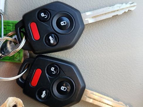 Used 2013 Subaru Impreza 2.0i Premium w/ All-Weather Pkg image 25