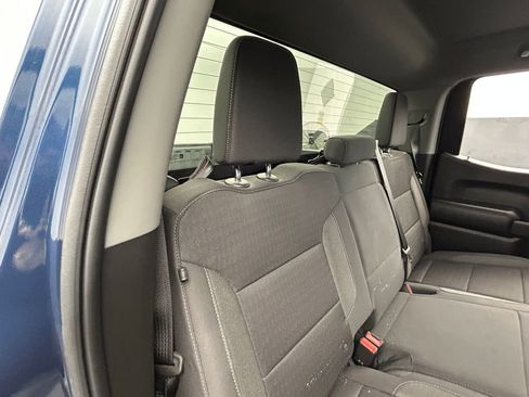 Used 2022 Chevrolet Silverado 1500 Custom image 31