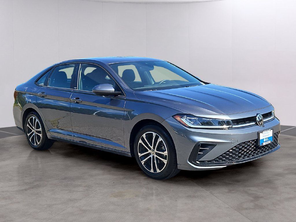 Certified 2026 Volkswagen Jetta Sport FWD image 3