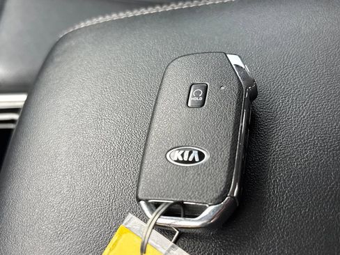 Used 2021 Kia Sorento SX image 30