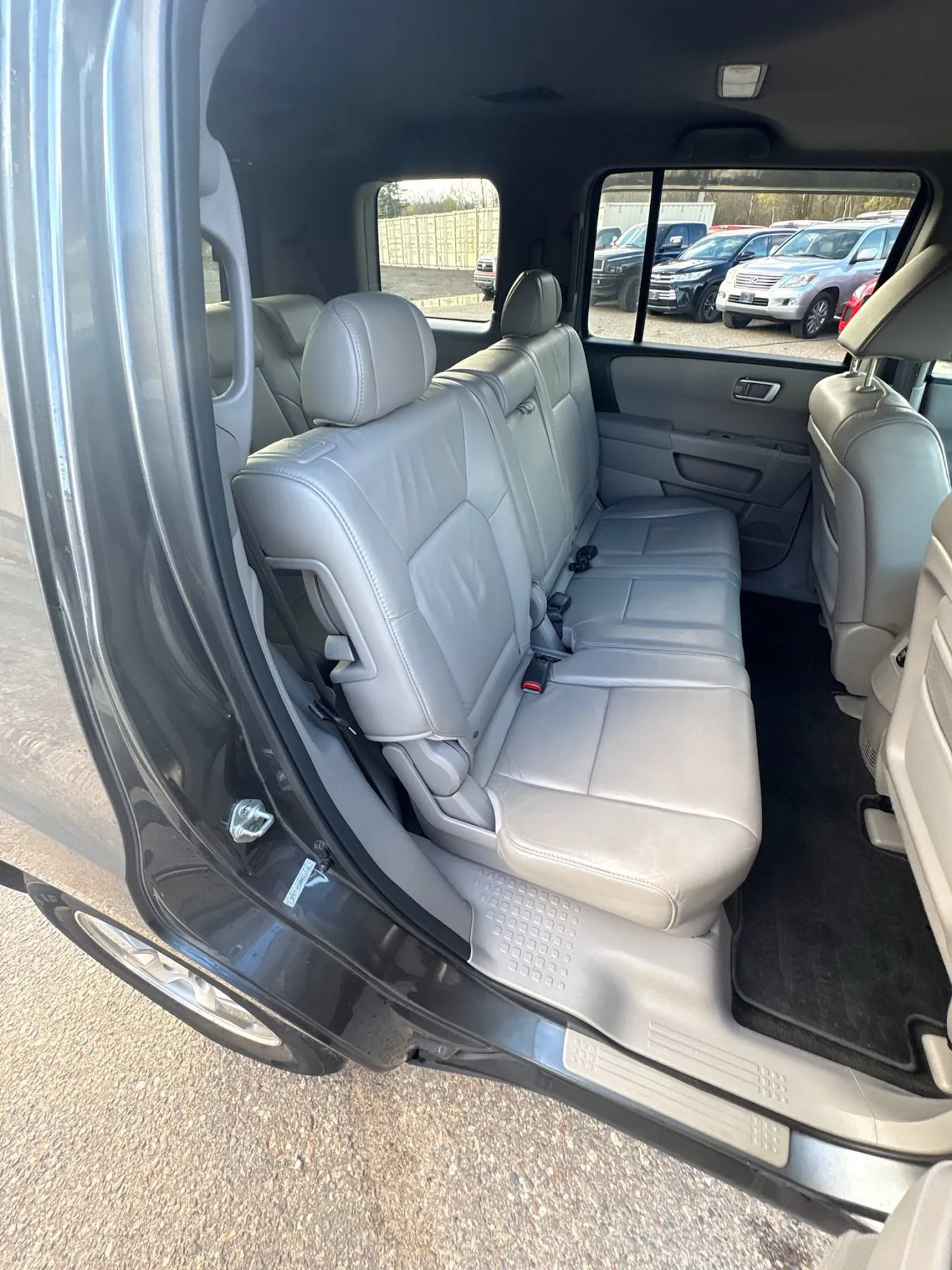 Used 2011 Honda Pilot EX-L image 40