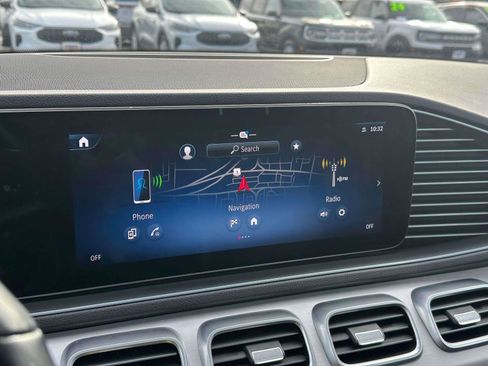 Used 2024 Mercedes-Benz GLE 450e 4MATIC image 29