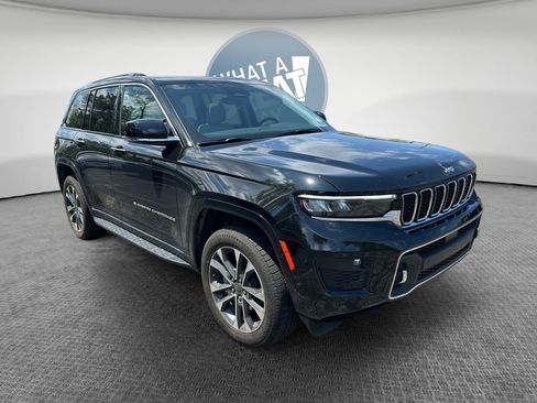 Certified 2023 Jeep Grand Cherokee Overland AWD/4WD image 1