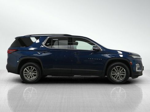 Used 2023 Chevrolet Traverse LT image 6