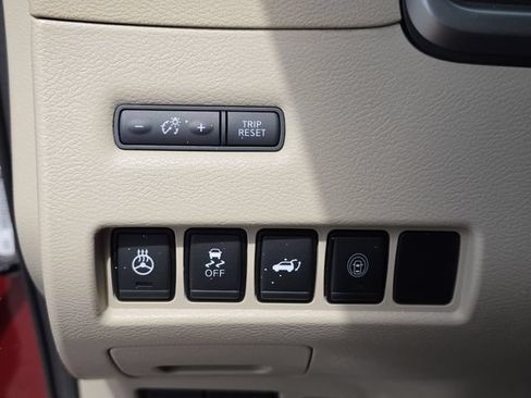 Used 2020 Nissan Murano Platinum FWD image 35