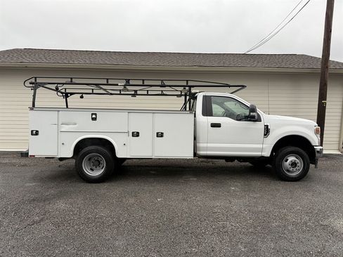 Used 2020 Ford F350 XL w/ Power Equipment Group image 1
