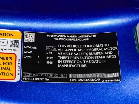 Used 2026 Aston Martin Vanquish Convertible RWD image 39