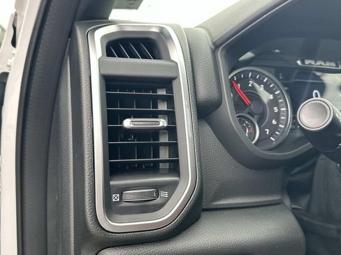 New 2026 RAM 1500 Big Horn AWD/4WD image 30