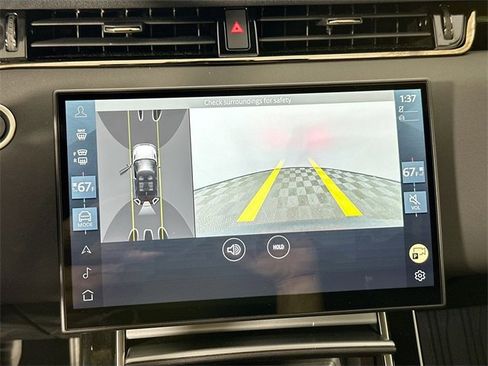 Used 2025 Land Rover Range Rover Evoque S image 13