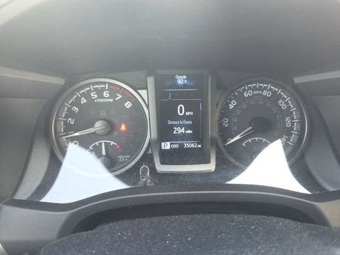 Used 2022 Toyota Tacoma TRD Sport w/ Technology Package AWD/4WD image 22