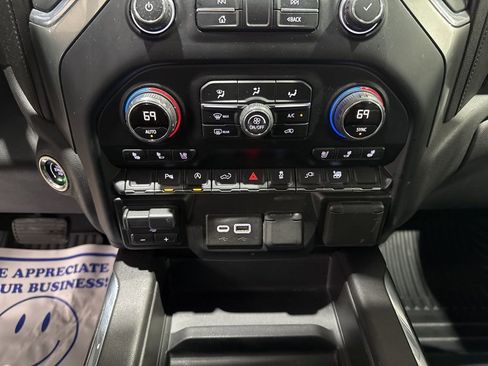 Used 2019 Chevrolet Silverado 1500 LTZ w/ LTZ Plus Package AWD/4WD image 31