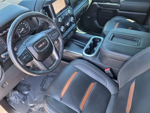 Used 2019 GMC Sierra 1500 AT4 w/ Off Road Performance Package image 14