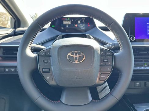 New 2026 Toyota Prius Plug-In Hybrid FWD image 19