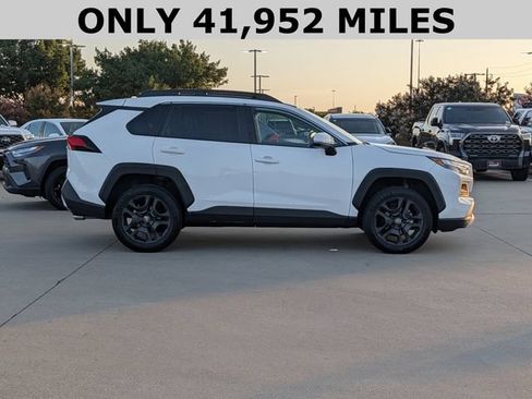 Used 2024 Toyota RAV4 Adventure AWD/4WD image 4