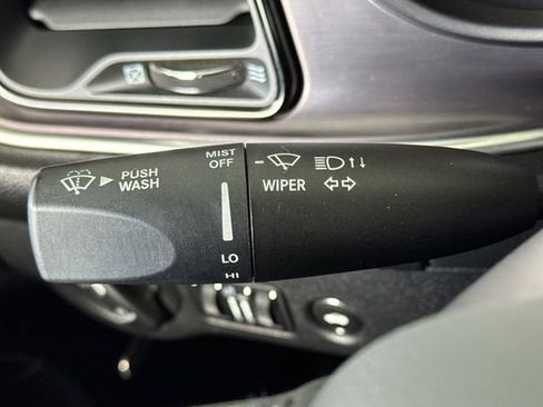 Used 2017 Dodge Challenger R/T Scat Pack image 38