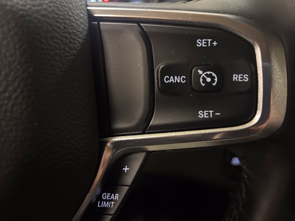 Used 2021 RAM 1500 Laramie AWD/4WD image 24