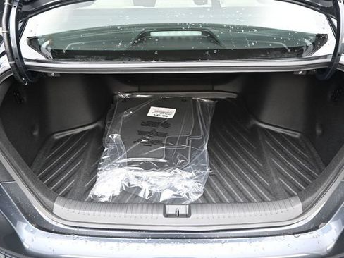 Certified 2025 Honda Accord SE image 22