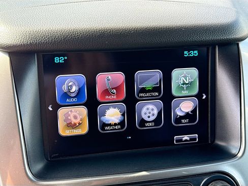 Used 2018 Chevrolet Tahoe LT RWD image 16