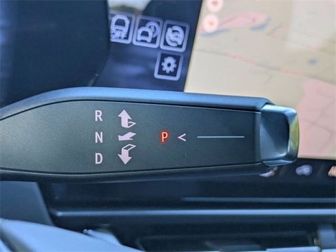 New 2026 Chevrolet Equinox EV LT image 20