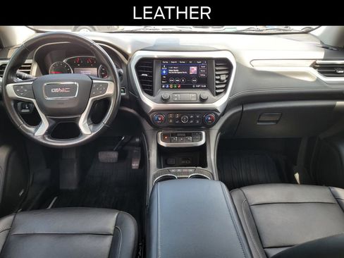 Used 2020 GMC Acadia SLT w/ LPO, Floor Liner Package FWD image 10