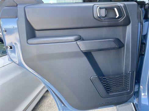 New 2025 Ford Bronco Badlands image 27