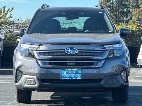 Used 2026 Subaru Forester Premium image 3