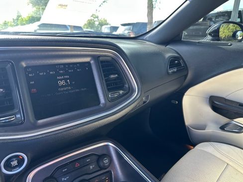 Used 2015 Dodge Challenger R/T Plus RWD image 23