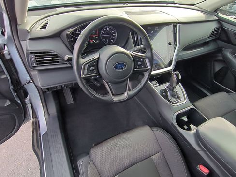 Used 2022 Subaru Outback Premium image 16