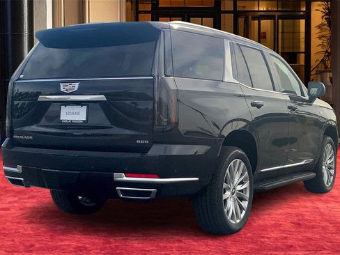 New 2026 Cadillac Escalade 4WD w/ LPO, Floor Liner Package image 6