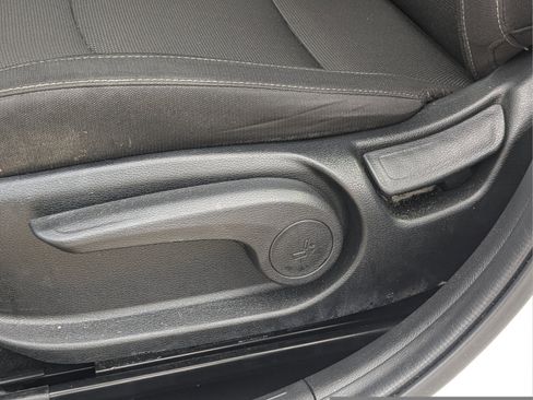 Used 2023 Kia Forte LXS FWD image 17