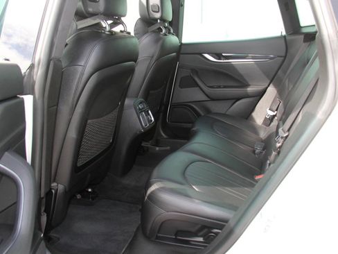 Used 2020 Maserati Levante S image 26