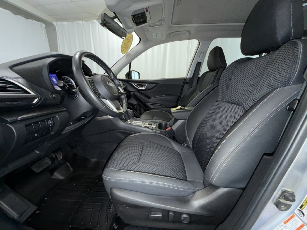 Used 2019 Subaru Forester Premium w/ All-Weather Package AWD/4WD image 11