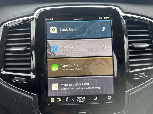 Used 2025 Volvo XC90 B5 Plus w/ Protection Package Premier image 11