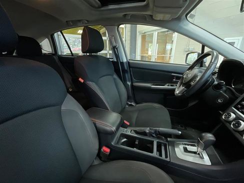 Used 2017 Subaru Crosstrek 2.0i Premium w/ Moonroof Package image 25