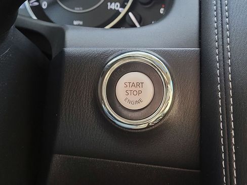 Used 2020 Nissan Armada Platinum w/ Captain's Chairs Package image 17