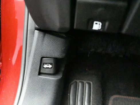 Used 2024 Nissan Altima 2.5 SR w/ SR Premium Package image 24