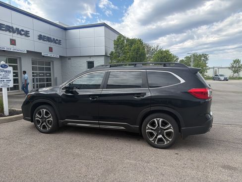 Certified 2024 Subaru Ascent Limited w/ Technology Package AWD/4WD image 10
