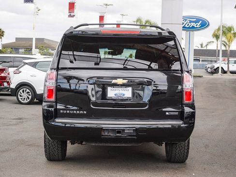 Used 2018 Chevrolet Suburban Premier AWD/4WD image 6