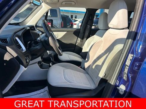 Used 2020 Jeep Renegade Latitude w/ Popular Equipment Group image 14