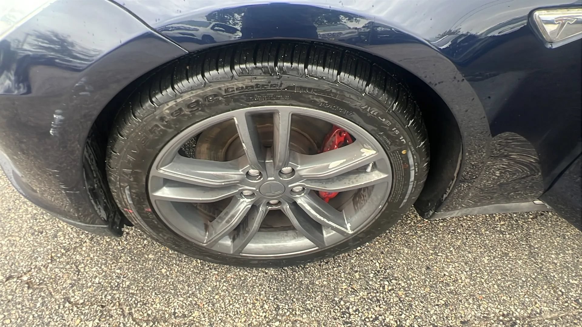 Used 2014 Tesla Model S 85 RWD image 21