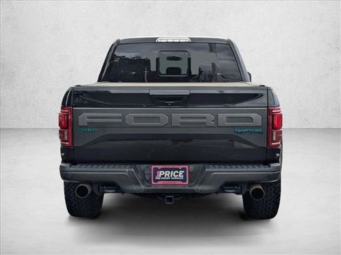 Certified 2019 Ford F150 Raptor w/ Equipment Group 802A Luxury image 7