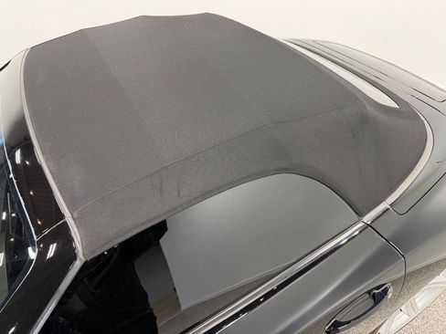 Used 2005 Chrysler Crossfire Convertible image 8