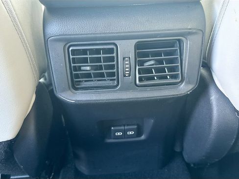 Used 2022 Toyota RAV4 XLE Premium FWD image 24