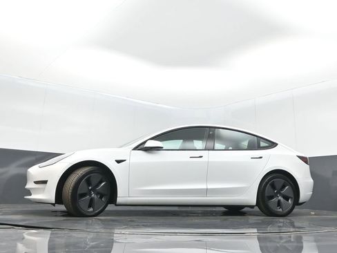 Used 2022 Tesla Model 3 Long Range image 28