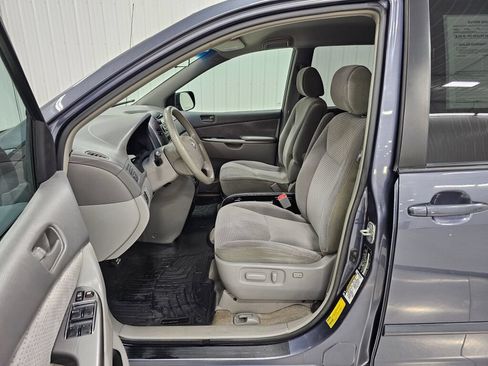 Used 2006 Toyota Sienna LE FWD image 11