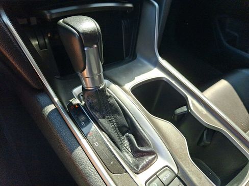 Used 2021 Honda Accord Sport image 14
