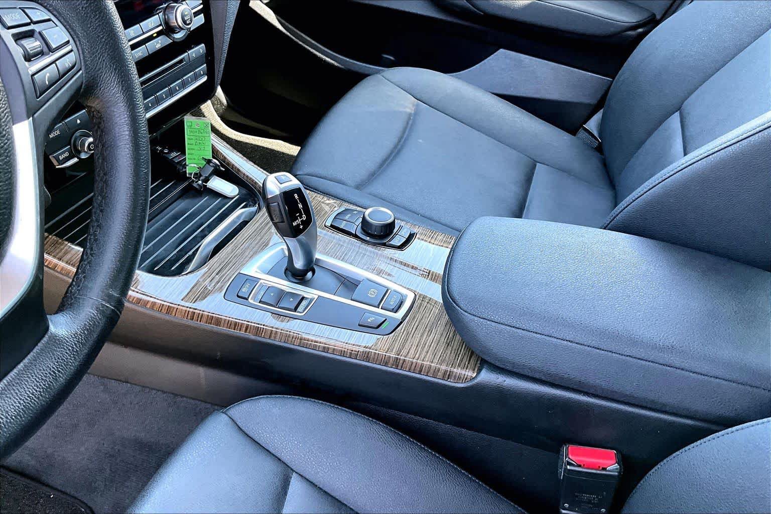 Used 2017 BMW X3 sDrive28i RWD image 15